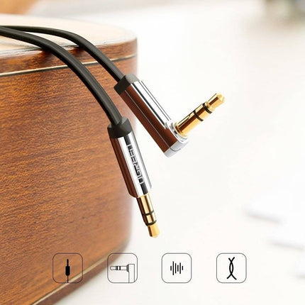 UGREEN 10728 3.5mm Male to 3.5mm Right Angle 3.5mm Aux Cable 3m (Black) 5