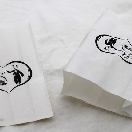 100 Pack Wedding Cake Bags Greaseproof Wax Paper Slice Take Home Favour Bride Groom in Heart