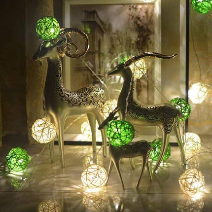 1 Set of Green n White 5cm Rattan Cane 20 Ball Battery Powered 3m String Lights Christmas Gift Home Wedding Party Bedroom Decoration Table Centrepiece 7