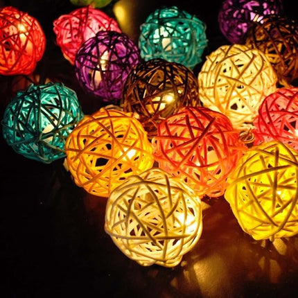 1 Set of Multi Coloured 5cm Rattan Cane 20 Ball Battery Powered 3m String Lights Christmas Gift Home Wedding Party Bedroom Decoration Table Centrepiece 4