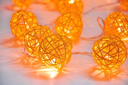 1 Set of Orange 5cm Rattan Cane 20 Ball Battery Powered 3m String Lights Christmas Gift Home Wedding Party Bedroom Decoration Table Centrepiece 2