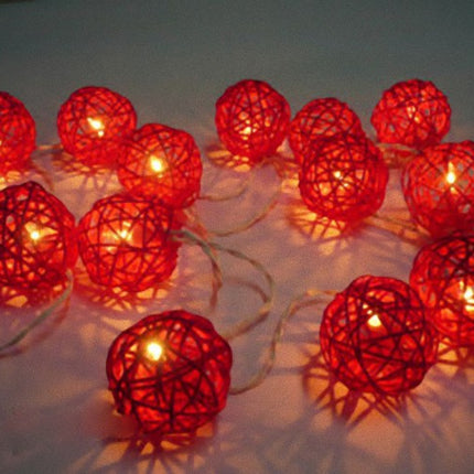 1 Set of Red 5cm Rattan Cane 20 Ball Battery Powered 3m String Lights Christmas Gift Home Wedding Party Bedroom Decoration Table Centrepiece 4