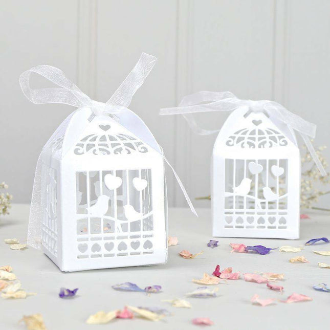 50 Piece Pack - White Dove Bird Heart Wedding Bomboniere Favor Lolly Gift Card Box 2